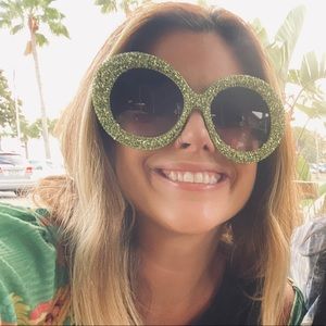 Meet your Posher, Michele